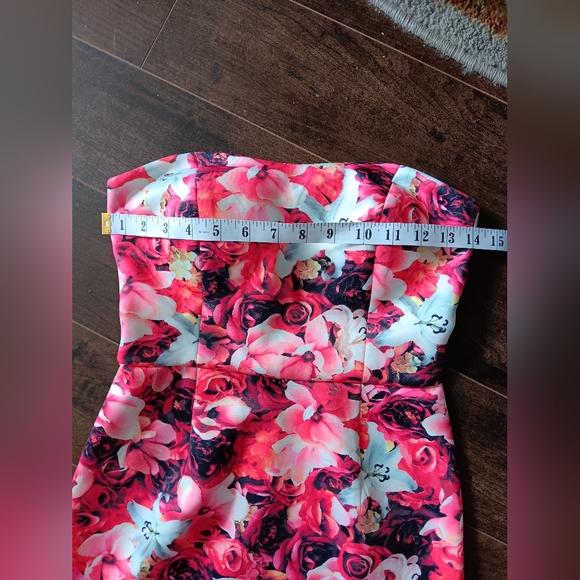 Floral Strapless Dress - Picture 3 of 6